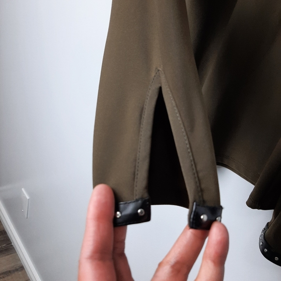 JOSEPH RIBKOFF Woman's Long Sleeve TOPS - Picture 6 of 10